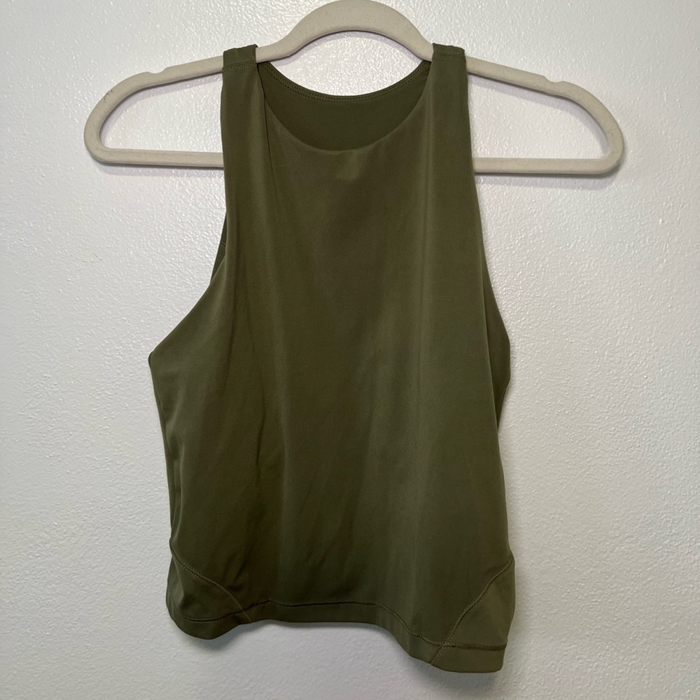 Athletic top
